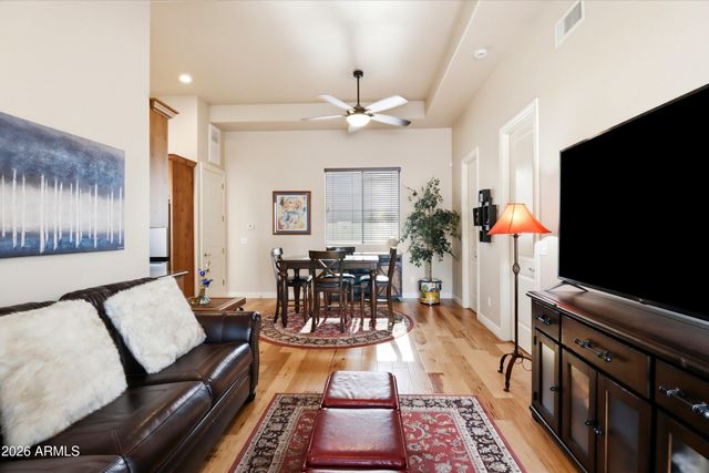 4406 E CAPRICORN Place, Chandler, AZ 85249
