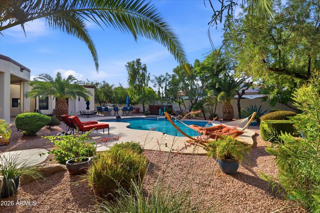 4406 E CAPRICORN Place, Chandler, AZ 85249