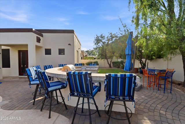 4406 E CAPRICORN Place, Chandler, AZ 85249