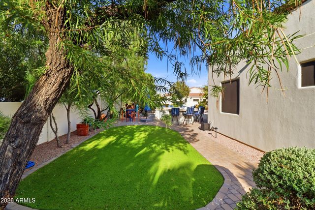 4406 E CAPRICORN Place, Chandler, AZ 85249