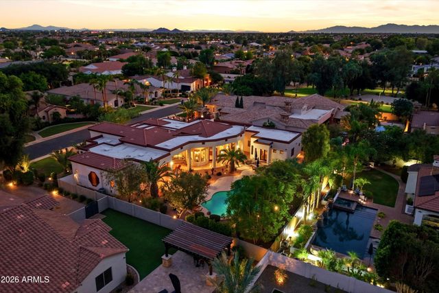 4406 E CAPRICORN Place, Chandler, AZ 85249