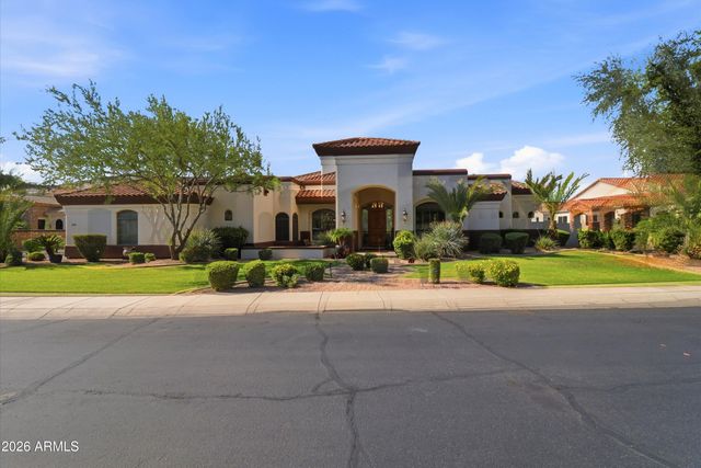 4406 E CAPRICORN Place, Chandler, AZ 85249