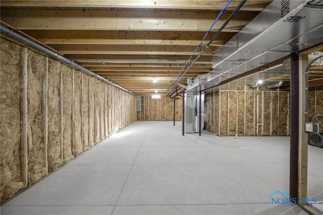 8520 Hocking Cove, Waterville, OH 43566