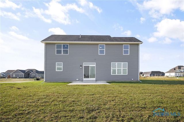 8520 Hocking Cove, Waterville, OH 43566