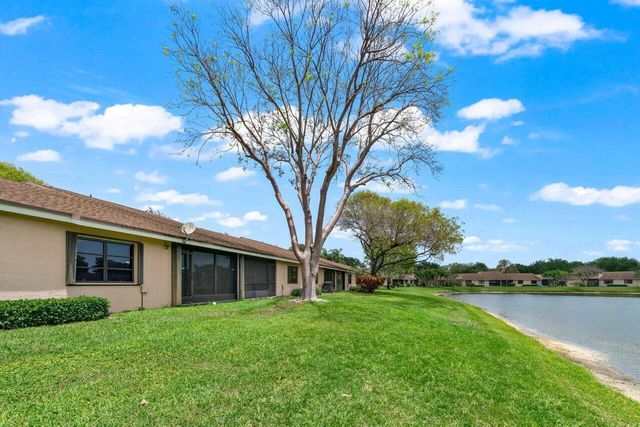 8286 Springlake Drive, Boca Raton, FL 33496