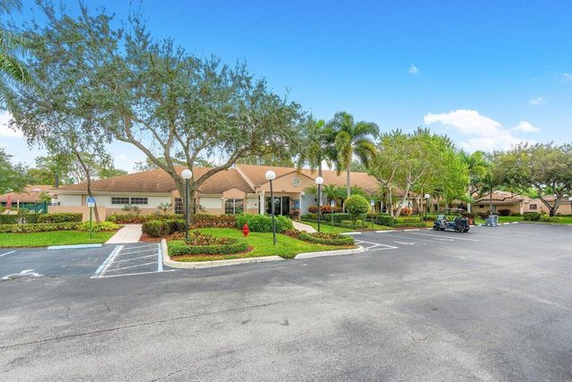 8286 Springlake Drive, Boca Raton, FL 33496