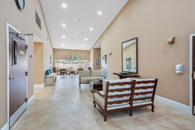 8286 Springlake Drive, Boca Raton, FL 33496