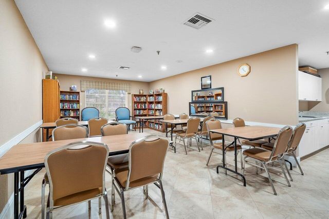 8286 Springlake Drive, Boca Raton, FL 33496