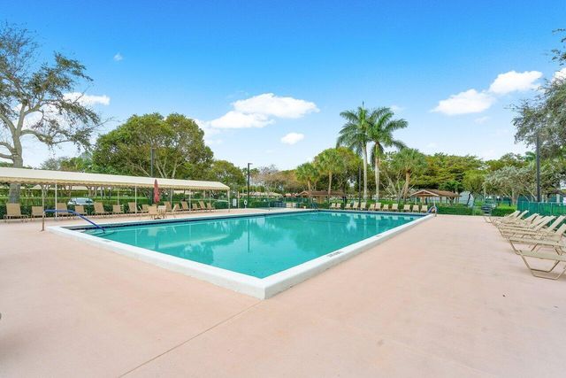 8286 Springlake Drive, Boca Raton, FL 33496
