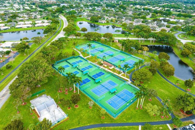 8286 Springlake Drive, Boca Raton, FL 33496