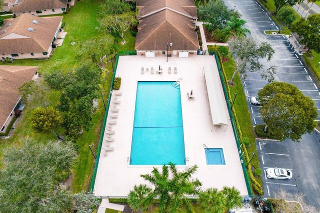 8286 Springlake Drive, Boca Raton, FL 33496