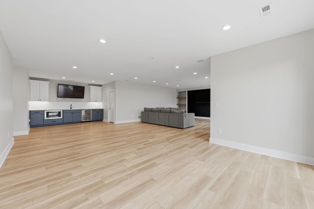 2783 N Anna, Wichita, KS 67205