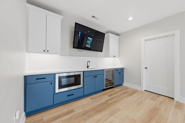 2783 N Anna, Wichita, KS 67205