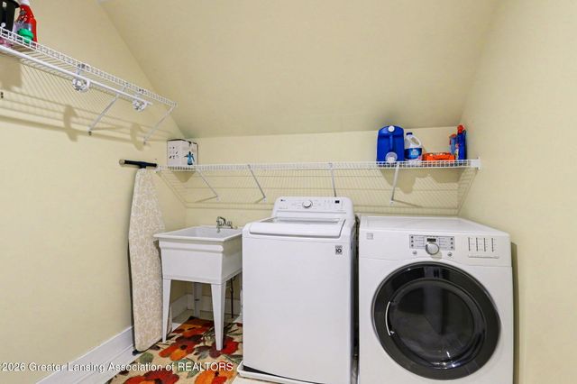 4425 Red Maple Drive, Williamston, MI 48895