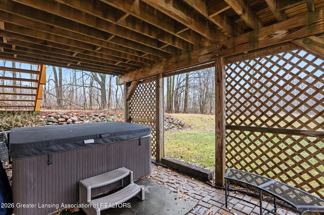 4425 Red Maple Drive, Williamston, MI 48895