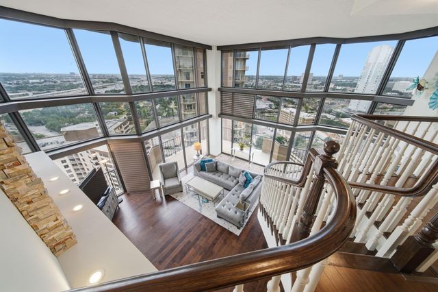3350 Mccue Road 2402, Houston, TX 77056