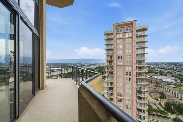 3350 Mccue Road 2402, Houston, TX 77056
