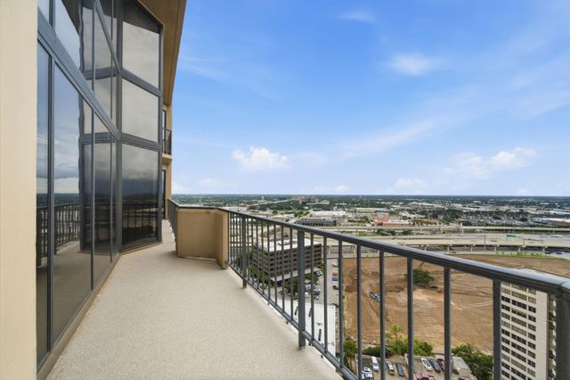 3350 Mccue Road 2402, Houston, TX 77056