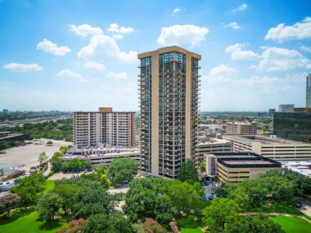3350 Mccue Road 2402, Houston, TX 77056