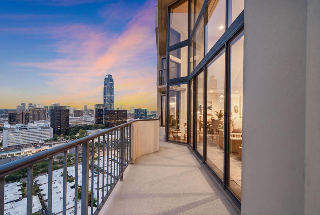 3350 Mccue Road 2402, Houston, TX 77056