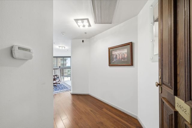 3350 Mccue Road 2402, Houston, TX 77056