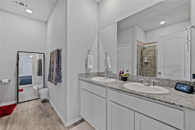 806 Wembley Wood Way, Houston, TX 77336