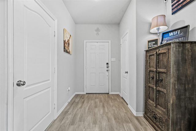 806 Wembley Wood Way, Houston, TX 77336