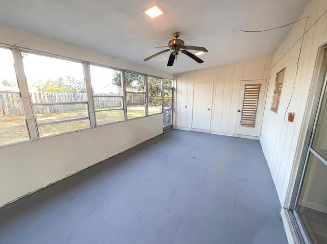 141 SE Calmoso Drive, Port St. Lucie, Port St Lucie, FL 34983