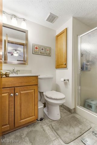 540 Meredith Lane, Cuyahoga Falls, OH 44223