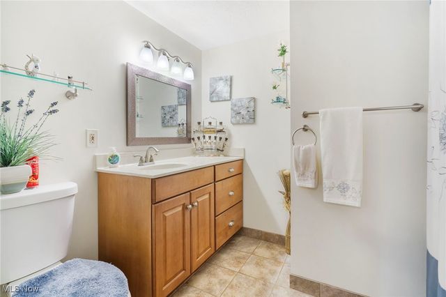 540 Meredith Lane, Cuyahoga Falls, OH 44223