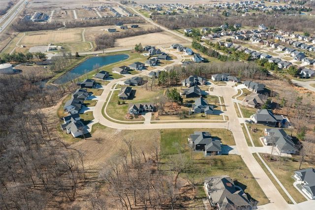 3025 Forrest Meadow Lane, Hiawatha, IA 52233