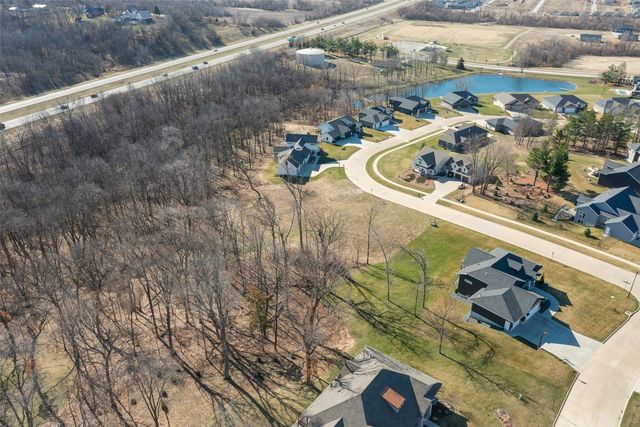 3025 Forrest Meadow Lane, Hiawatha, IA 52233