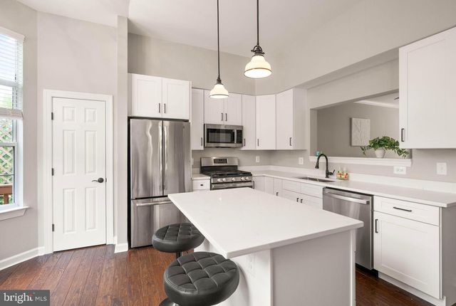 20558 WAKE TER, Sterling, VA 20165