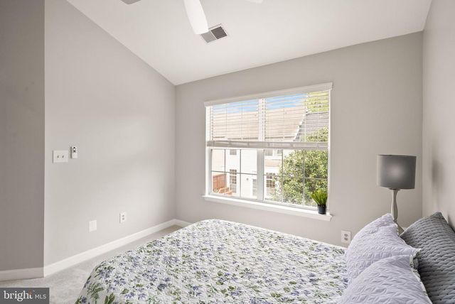 20558 WAKE TER, Sterling, VA 20165