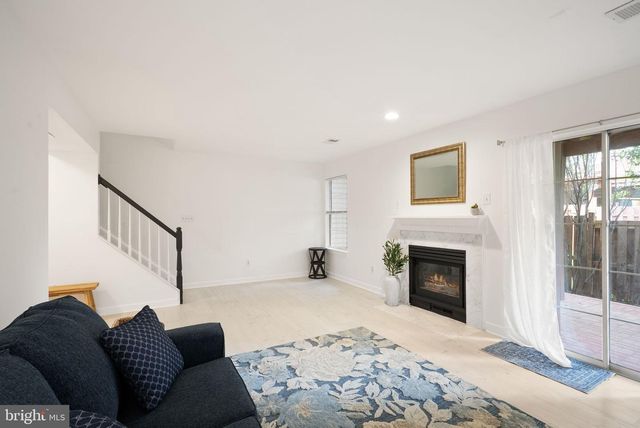 20558 WAKE TER, Sterling, VA 20165