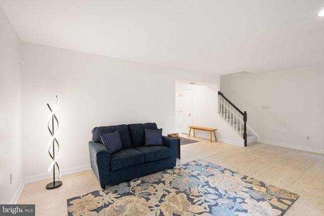 20558 WAKE TER, Sterling, VA 20165