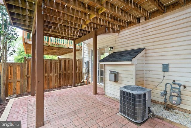 20558 WAKE TER, Sterling, VA 20165