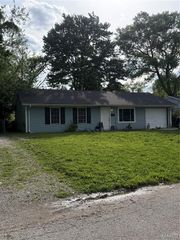 41 Westwood Drive, Cahokia, IL 62206