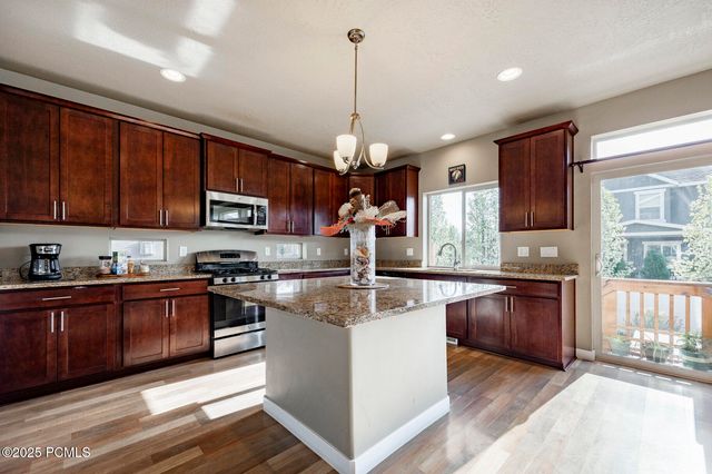 1096 S Meadow Walk Drive, Heber City, UT 84032