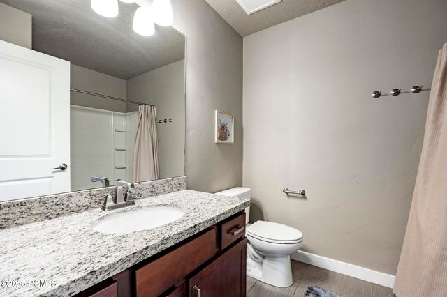 1096 S Meadow Walk Drive, Heber City, UT 84032