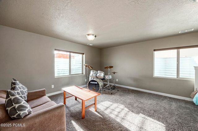 1096 S Meadow Walk Drive, Heber City, UT 84032
