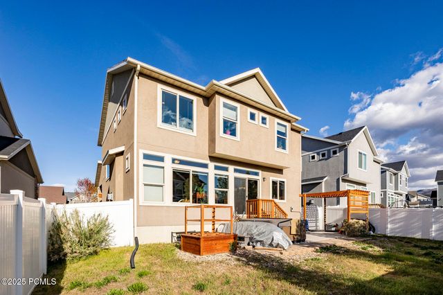 1096 S Meadow Walk Drive, Heber City, UT 84032
