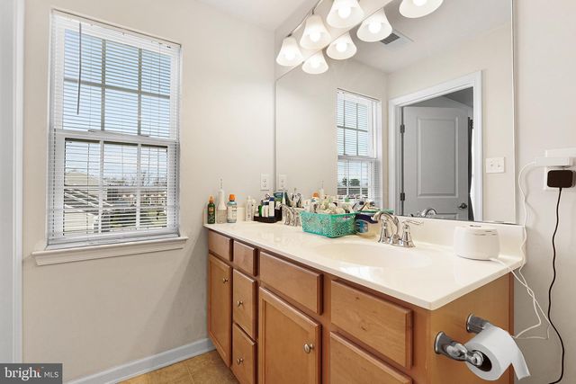 107 BENFORD RD, Edgewater Park, NJ 08010