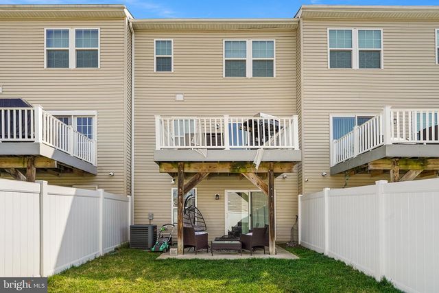107 BENFORD RD, Edgewater Park, NJ 08010