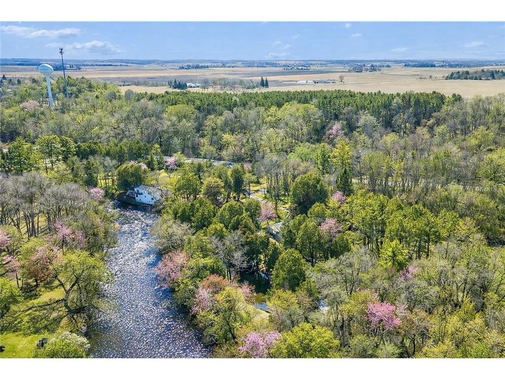 400 Hill Avenue, Star Prairie, WI 54026