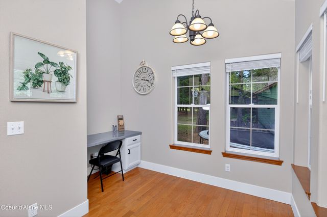 303 Park LN, Sandpoint, ID 83864