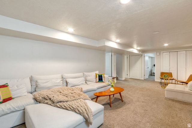 873 S 400 W, Bountiful, UT 84010