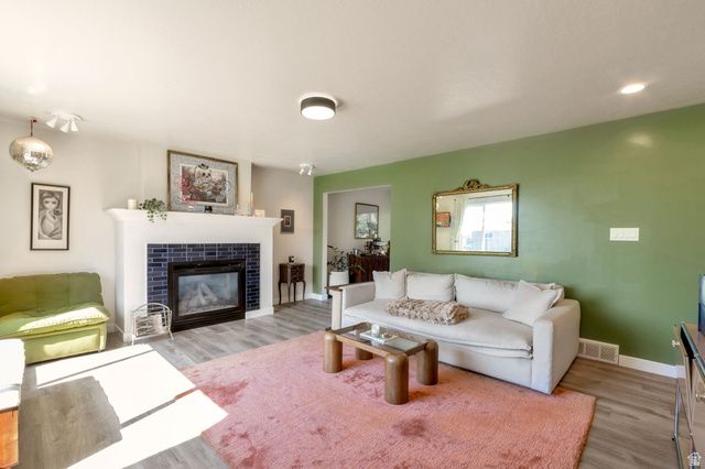 873 S 400 W, Bountiful, UT 84010