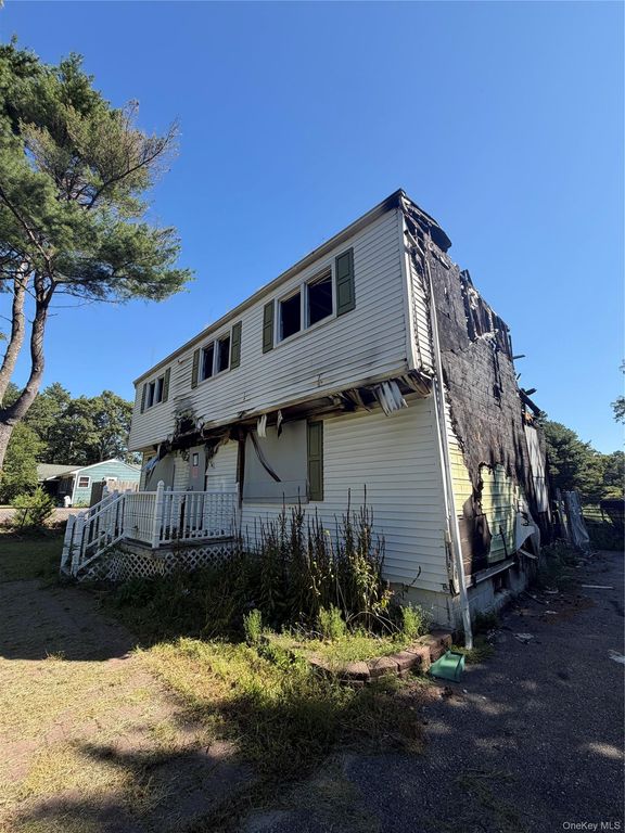 41 Fairmont Avenue, Medford, NY 11763 — photo 5