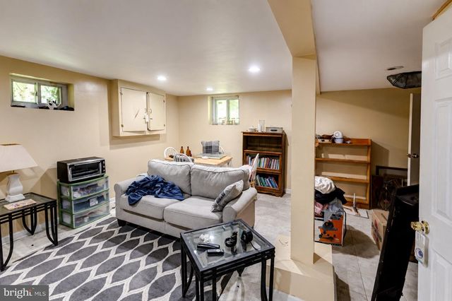 2900 HAVERFORD RD, Baltimore, MD 21216